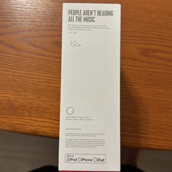 🆕Beats by Dre EP On-Ear Headphones - White - Picture 3 of 4